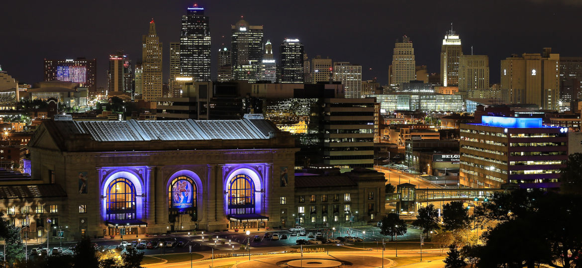 Kansas City Missouri skyline night